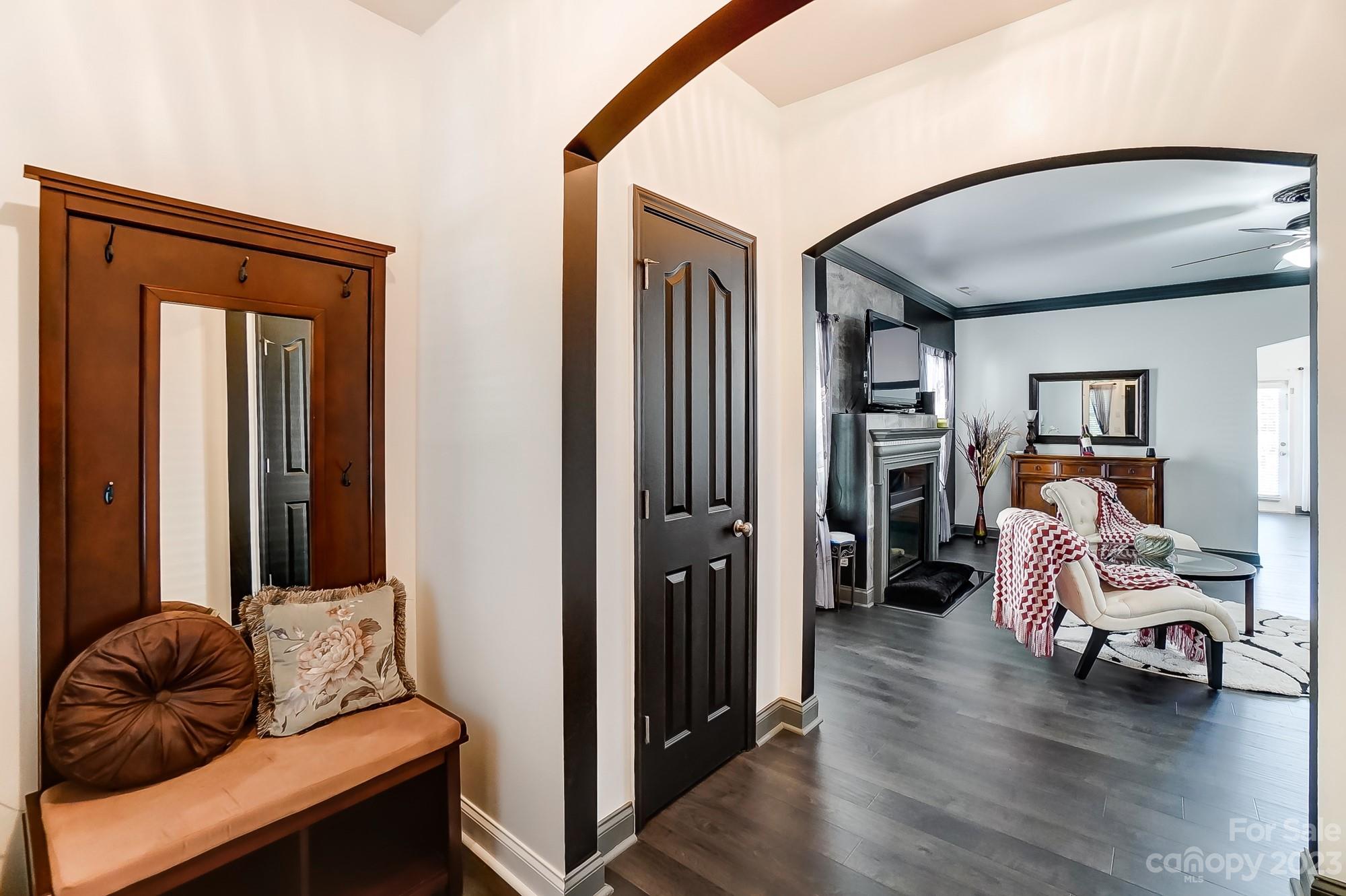 10927 Greenhead View Road Charlotte, NC 28262 - Photo 4 of 39 Gallery Image 4