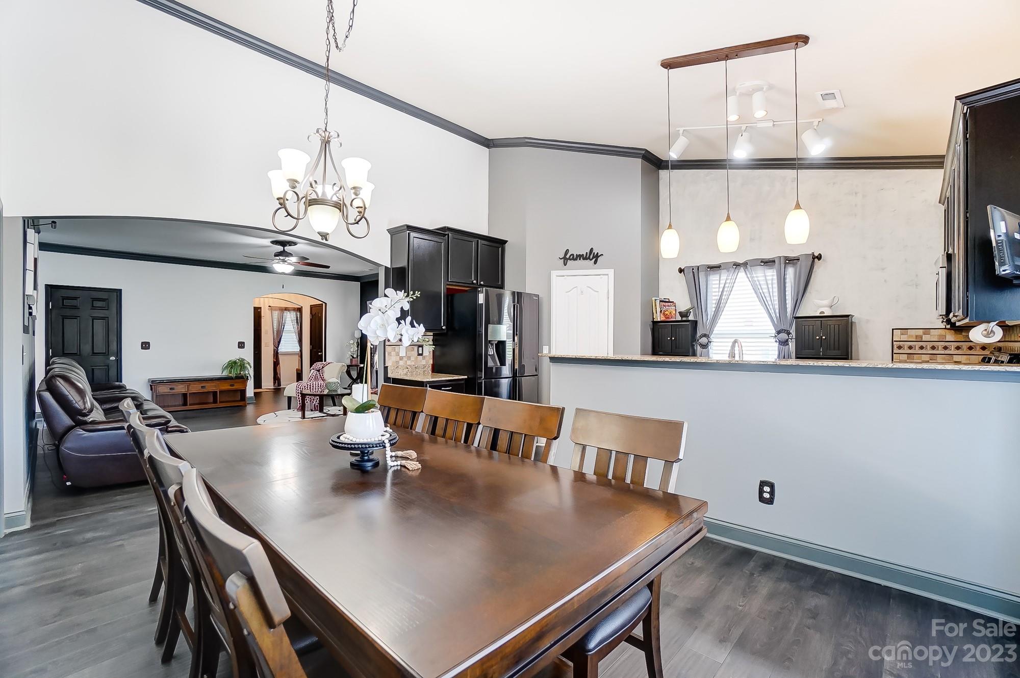 10927 Greenhead View Road Charlotte, NC 28262 - Photo 10 of 39 Gallery Image 10