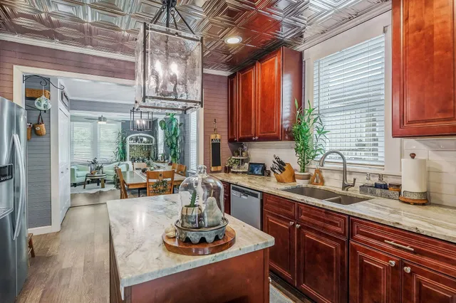 $359,900 | 231 South Young Street, Sparta, TN 38583