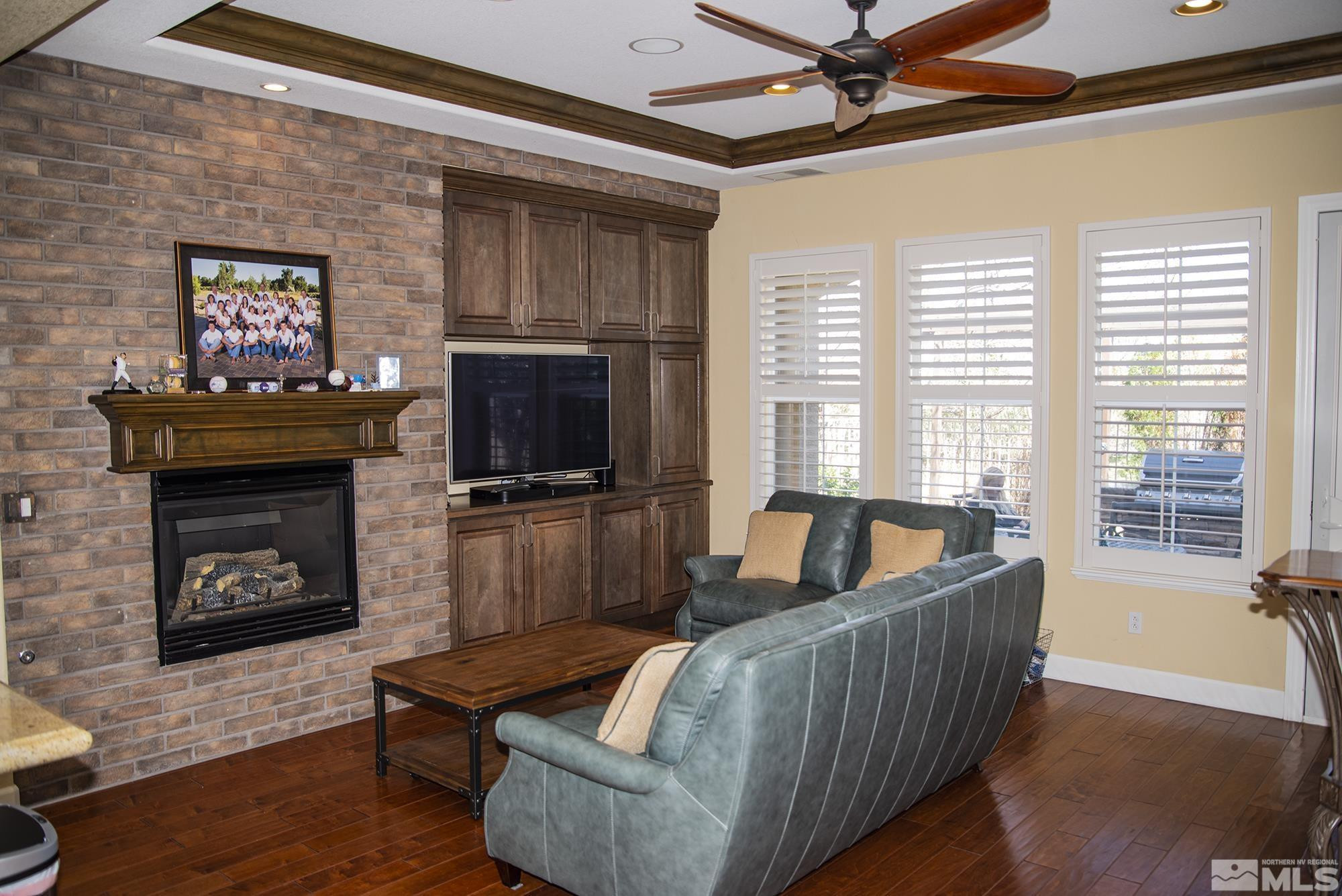 10920 Serratina Drive Reno, NV 89521 - Photo 7 of 40 Photo 7