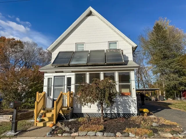 $319,900 | 83 Newton Street, Greenfield, MA 01301