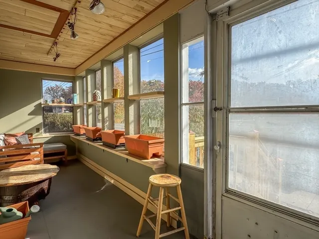 $319,900 | 83 Newton Street, Greenfield, MA 01301