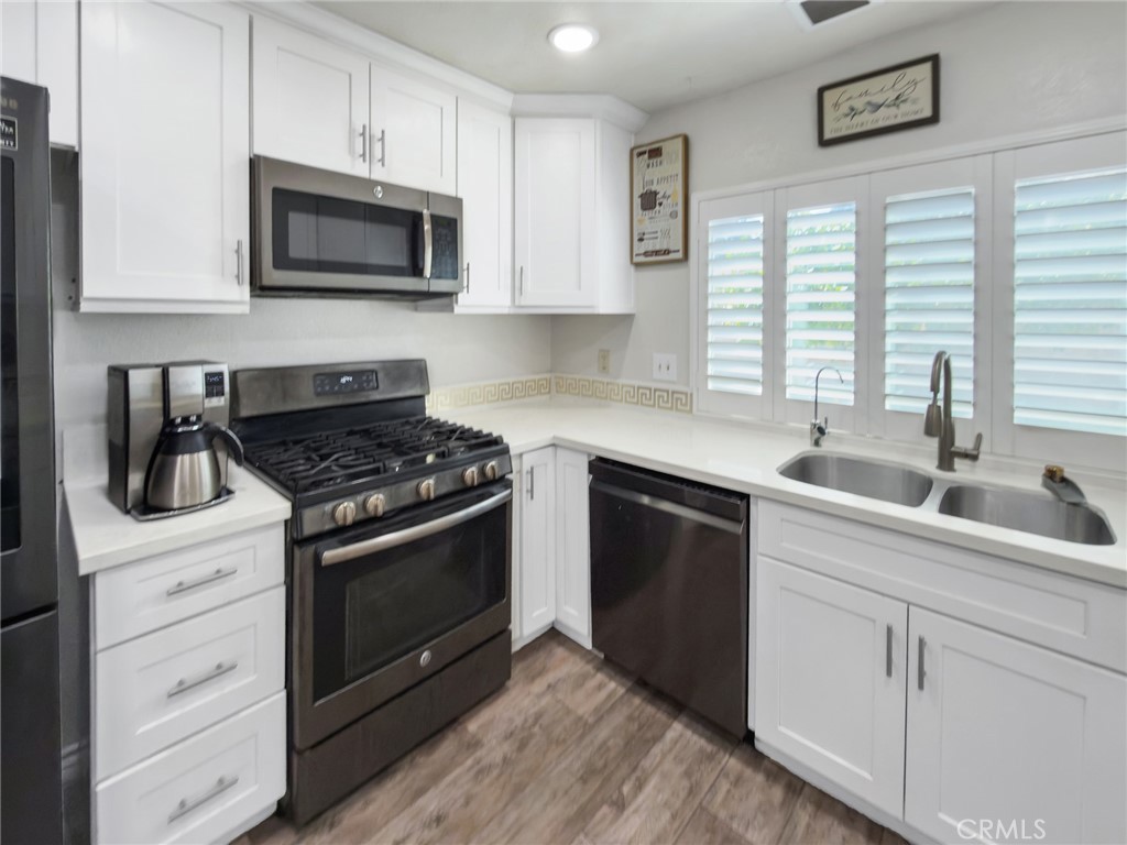 10262 Mandalay Court Riverside, CA 92503 - Photo 14 of 29