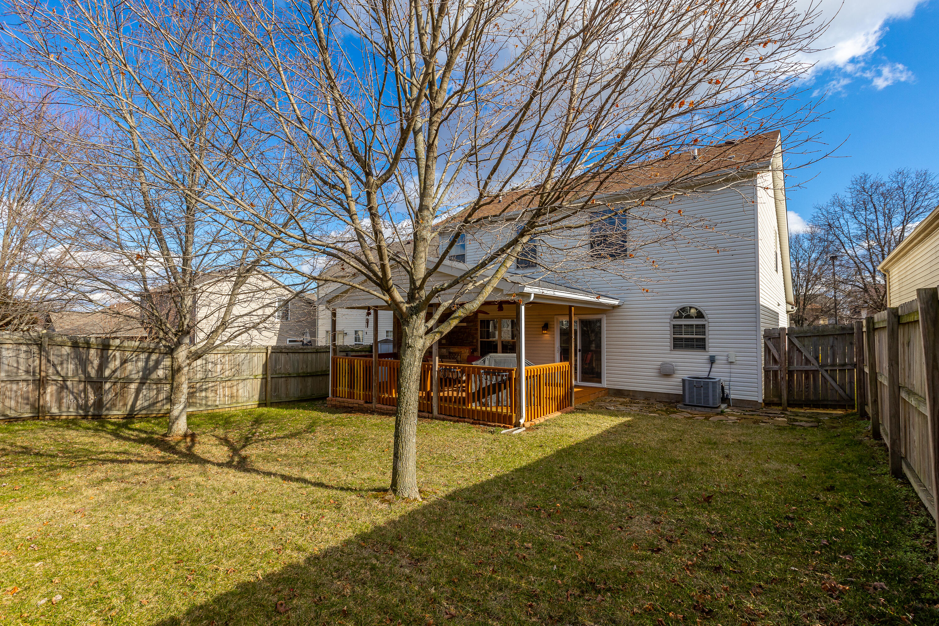 261 Spring Valley Lane Lexington, KY 40511 - Photo 32 of 38 1-37
