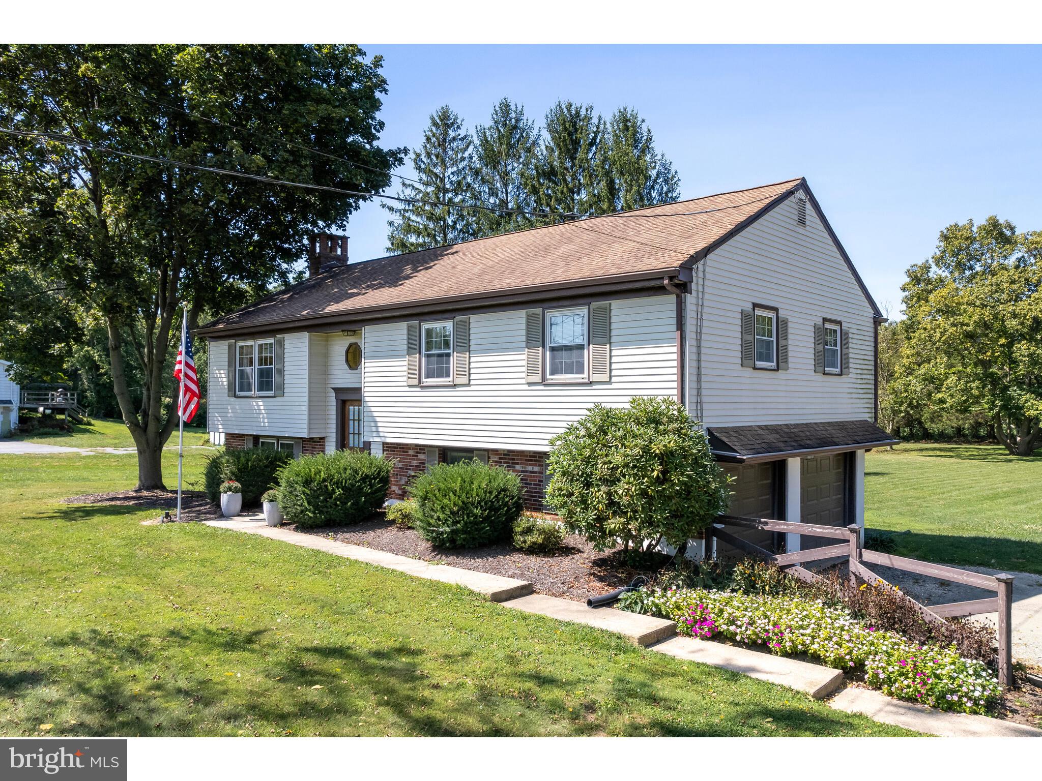 1136 Lees Bridge Road Nottingham, PA 19362 - Photo 2 of 36