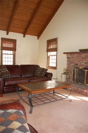 48 Throne Hill Road Groton, MA 01450 - Photo 5 of 8