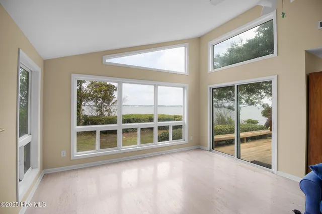 $799,900 | 1 West Court, Pine Knoll Shores, NC 28512