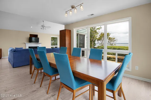 $799,900 | 1 West Court, Pine Knoll Shores, NC 28512