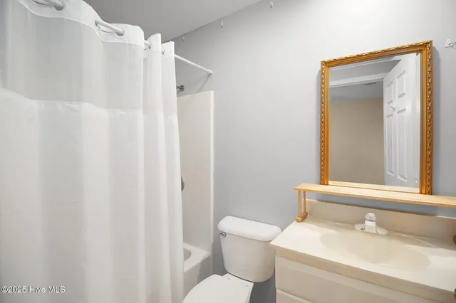 $799,900 | 1 West Court, Pine Knoll Shores, NC 28512