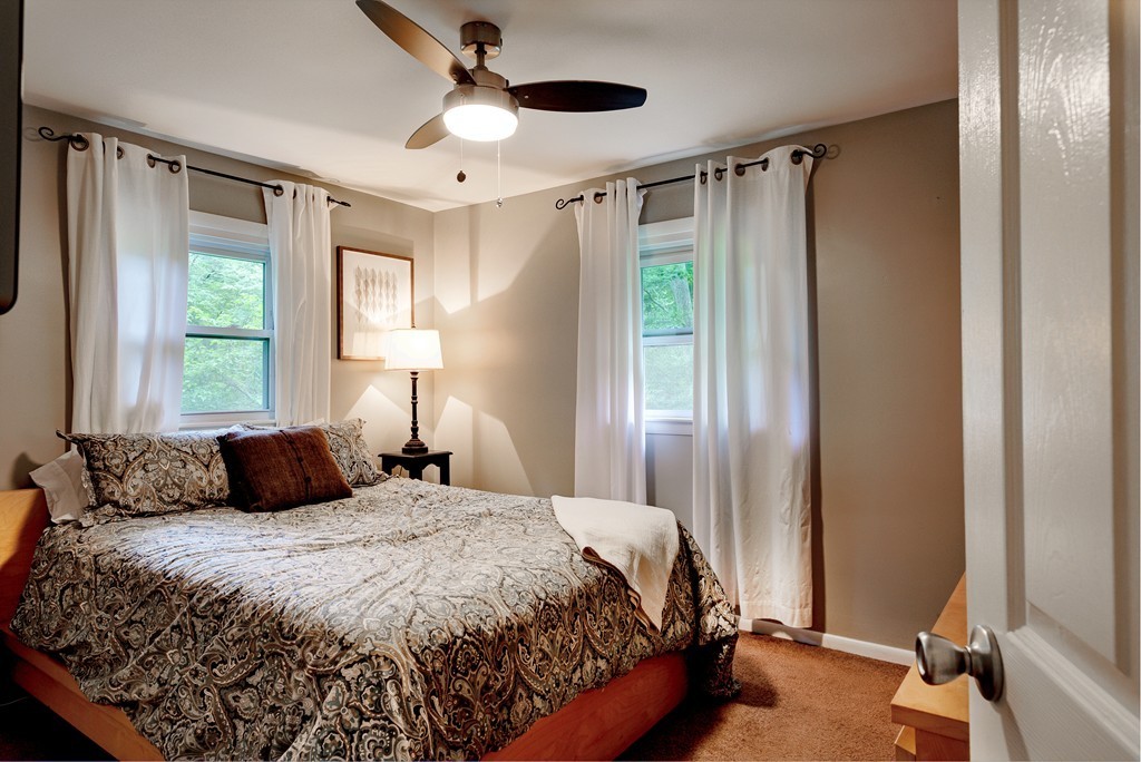 232 Carlisle Road Bedford, MA 01730 - Photo 11 of 17 Gallery Image 11