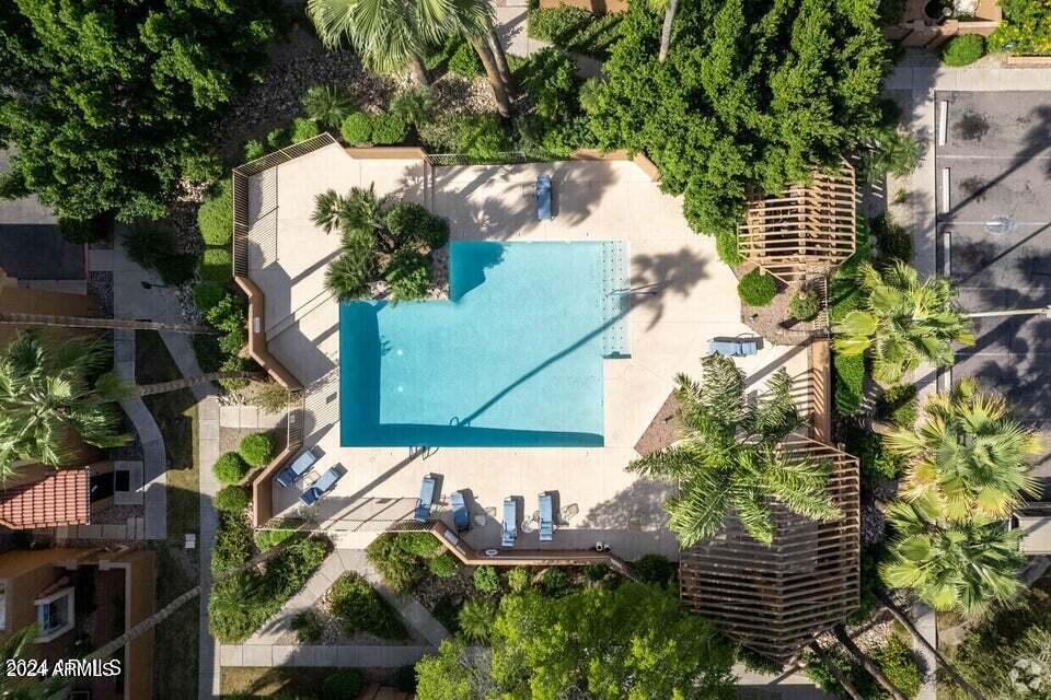 5640 East Bell Road, Unit 1022 Scottsdale, AZ 85254 - Photo 21 of 27 a bird view of a house