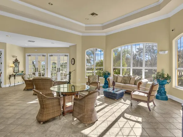 $2,400 | 5095 Fairways Circle, Unit I112, Vero Beach, FL 32967
