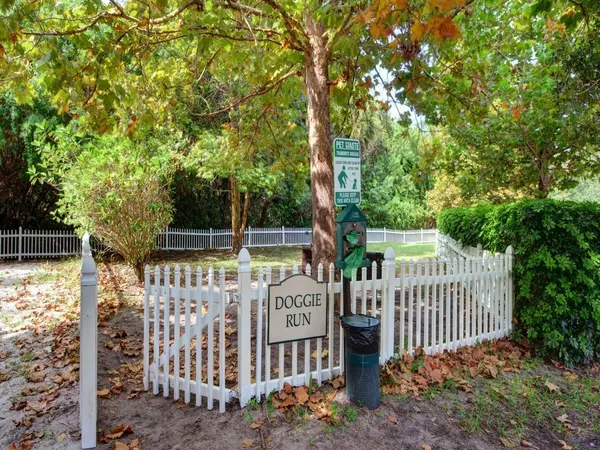 $2,400 | 5095 Fairways Circle, Unit I112, Vero Beach, FL 32967