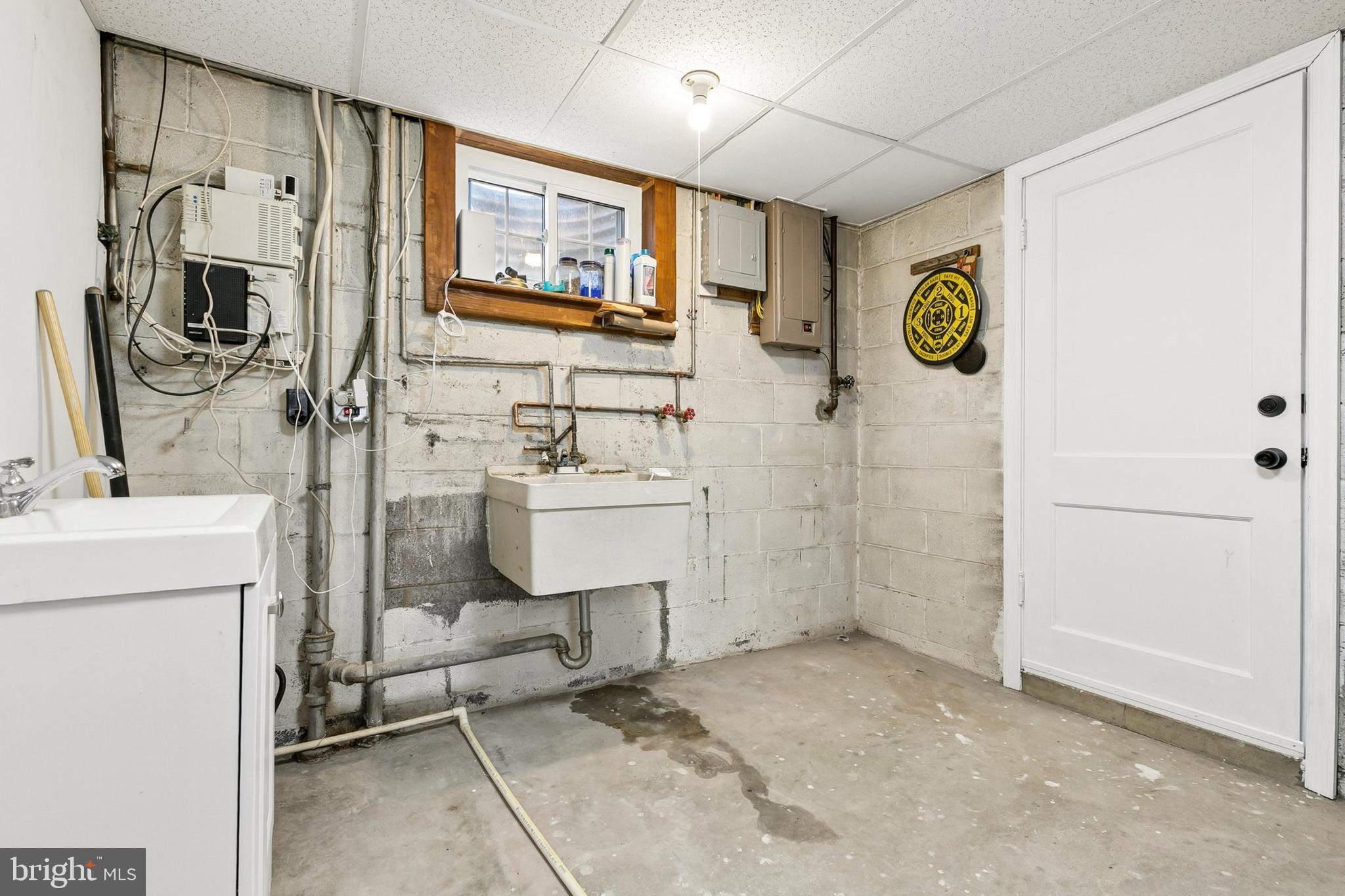 12829 Baker Drive Silver Spring, MD 20904 - Photo 46 of 59 a bathroom with a sink toilet and shower