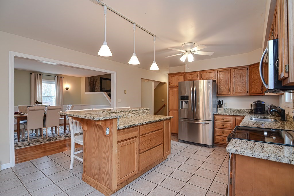 54 Depot Road Ashburnham, MA 01430 - Photo 5 of 42 Gallery Image 5