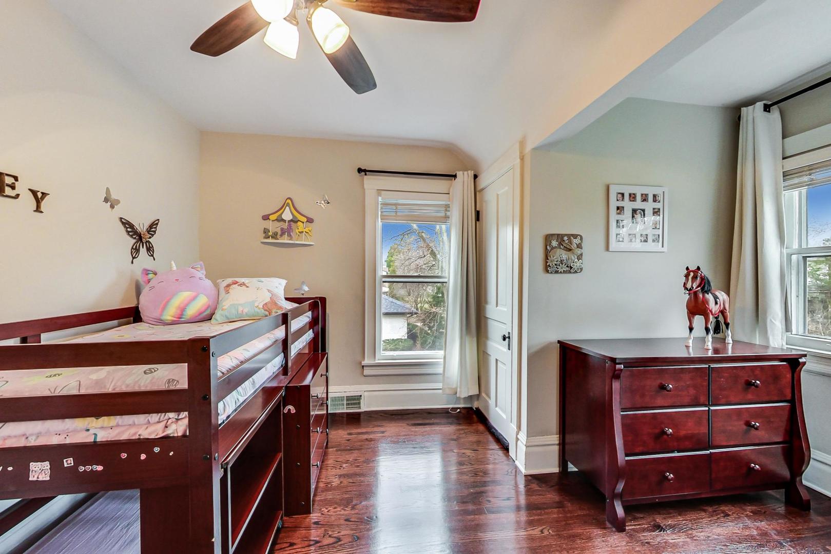195 Lawton Road Riverside, IL 60546 - Photo 23 of 50