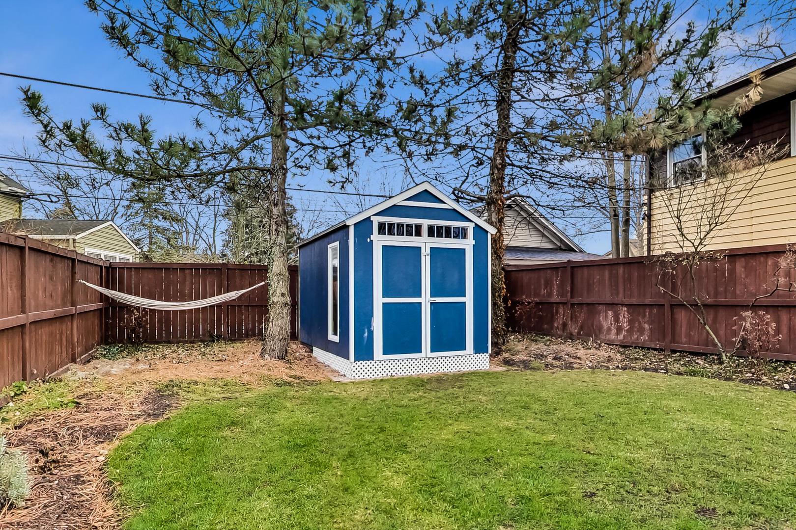 195 Lawton Road Riverside, IL 60546 - Photo 41 of 50