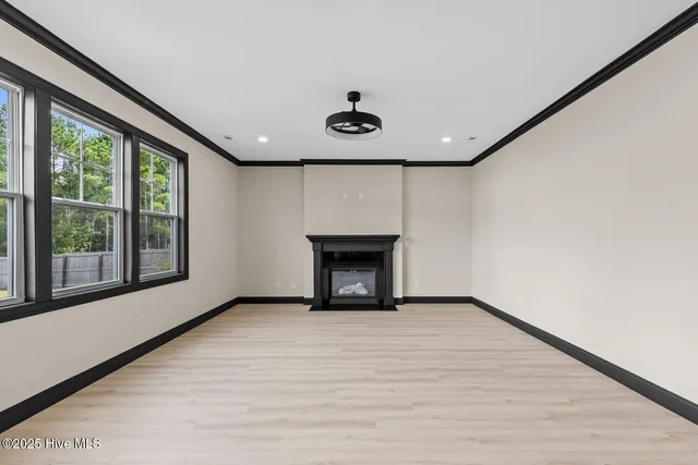 $399,000 | 203 Violet Terrace Court, Hubert, NC 28539