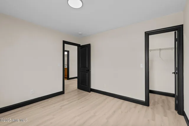 $399,000 | 203 Violet Terrace Court, Hubert, NC 28539