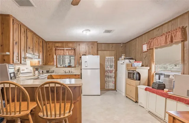 $129,900 | 184 Tic-Toc Lane, Trinity, TX 75862