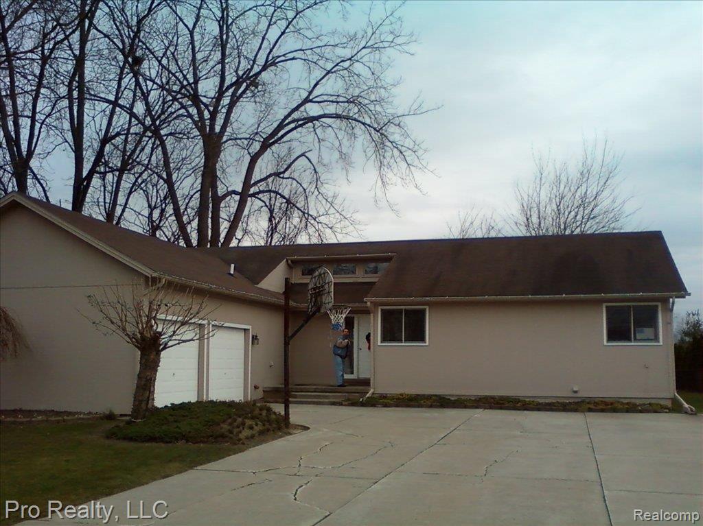 5494 Branch Street Sterling Heights, MI 48310 - Photo 1 of 2 Photo0225