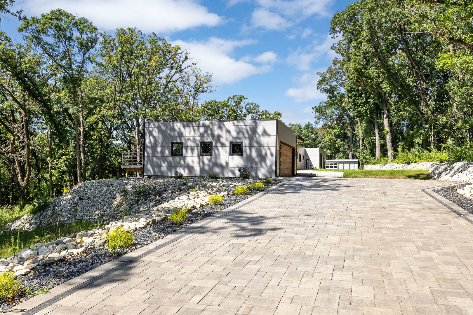 12604 South Pawnee Road Palos Park, IL 60464 - Photo 7 of 52 Gallery Image 7