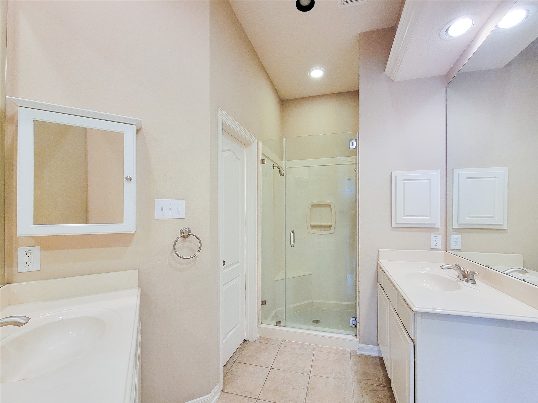 206 Whispering Ridge Terrace Houston, TX 77094 - Photo 15 of 29