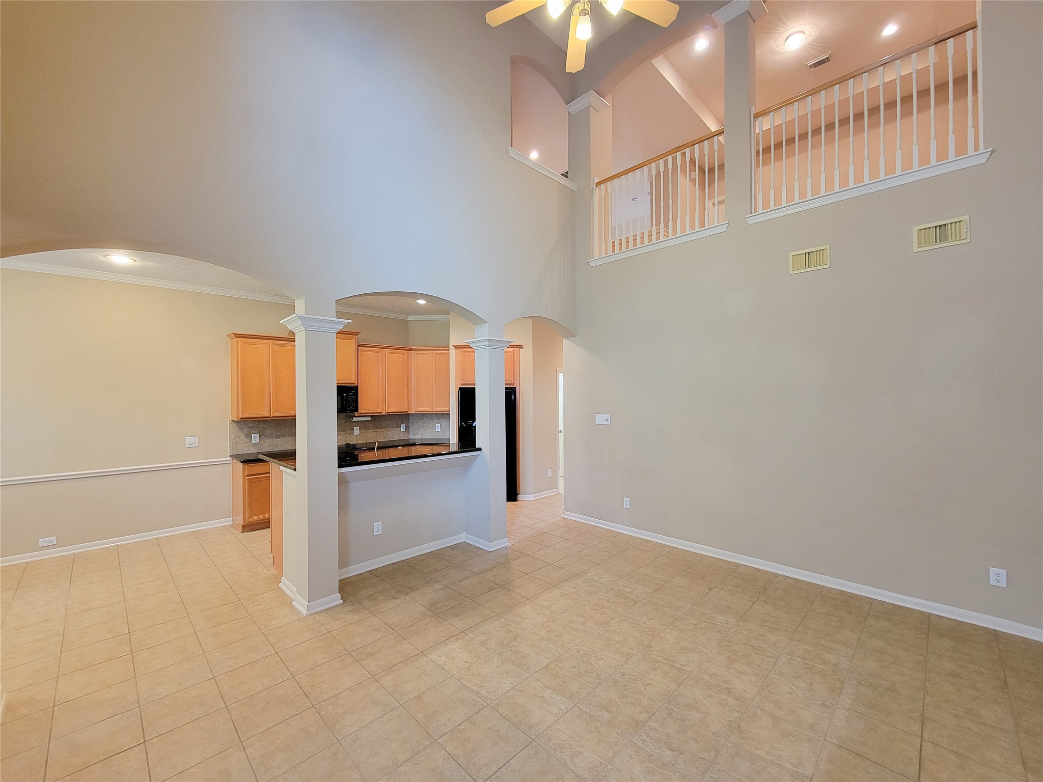 206 Whispering Ridge Terrace Houston, TX 77094 - Photo 5 of 29