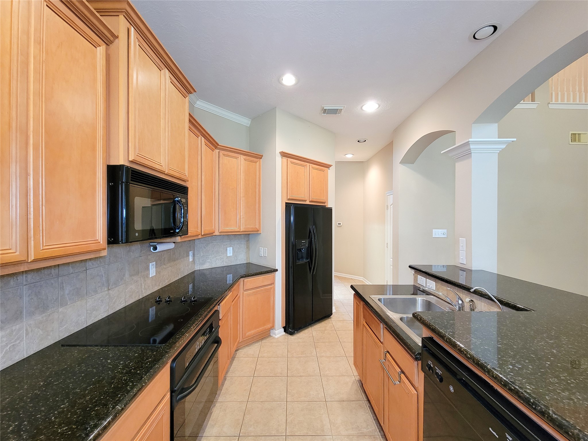 206 Whispering Ridge Terrace Houston, TX 77094 - Photo 7 of 29