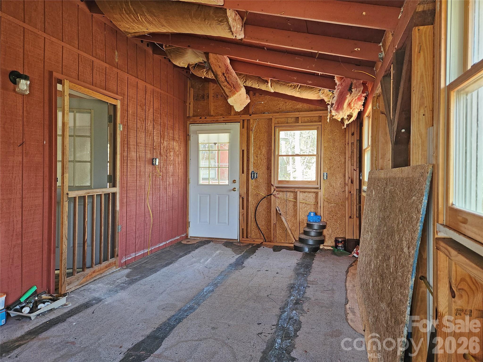 929 Pine Ridge Road Hendersonville, NC 28792 - Photo 13 of 16