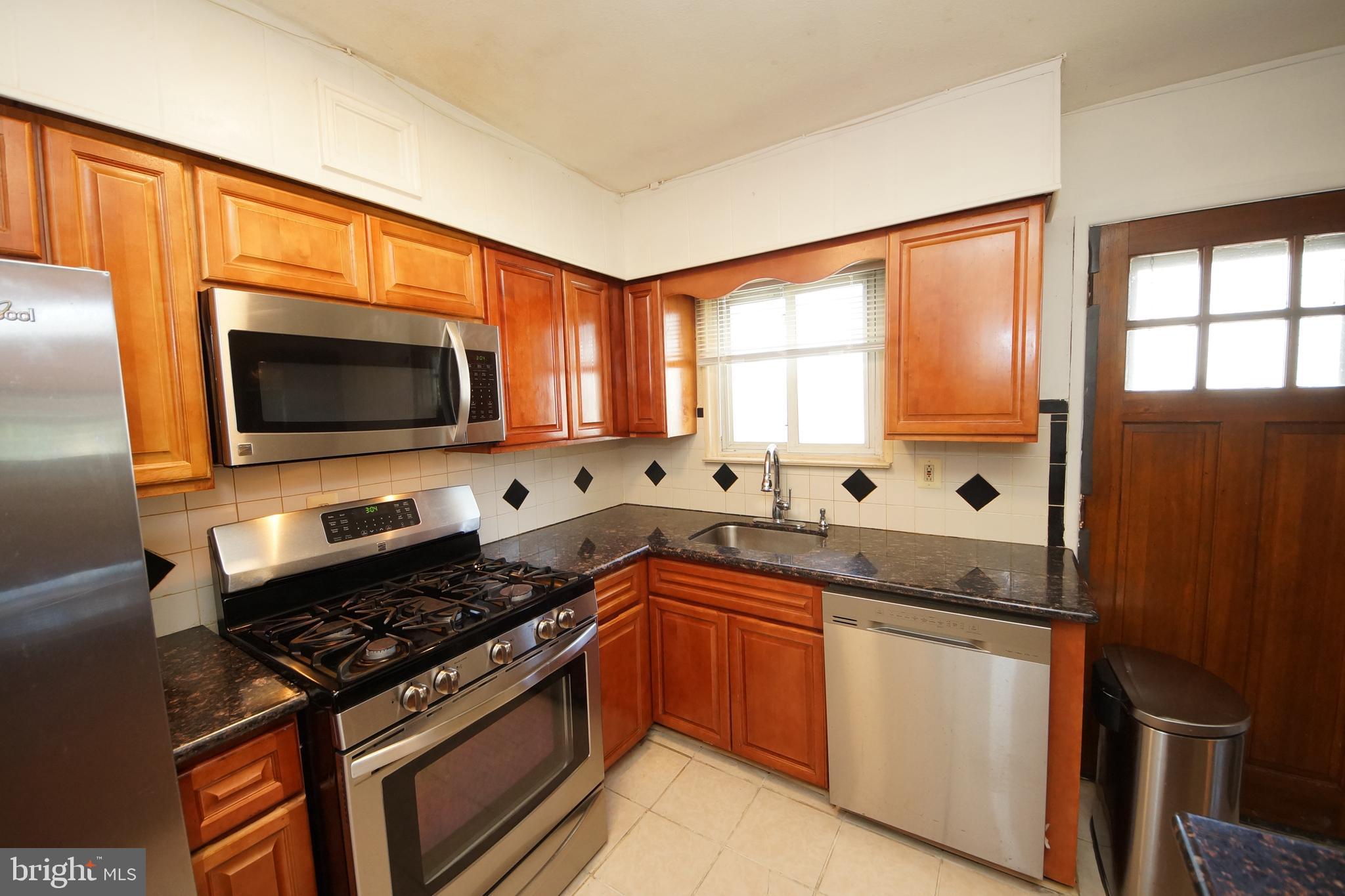 283 George Dye Road Hamilton, NJ 08690 - Photo 11 of 27