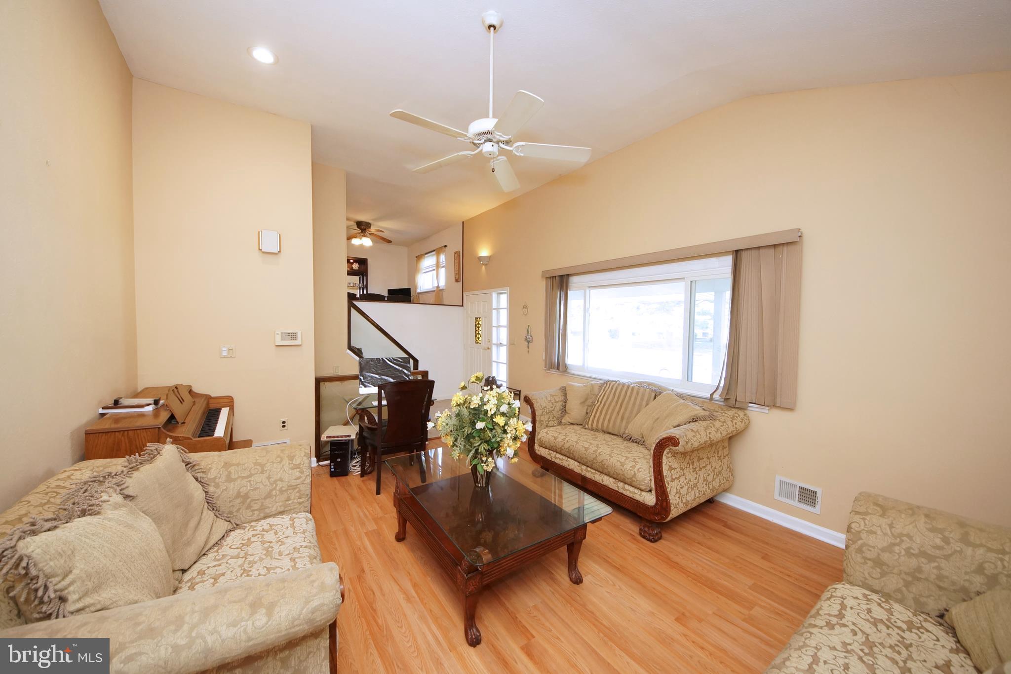 283 George Dye Road Hamilton, NJ 08690 - Photo 6 of 27