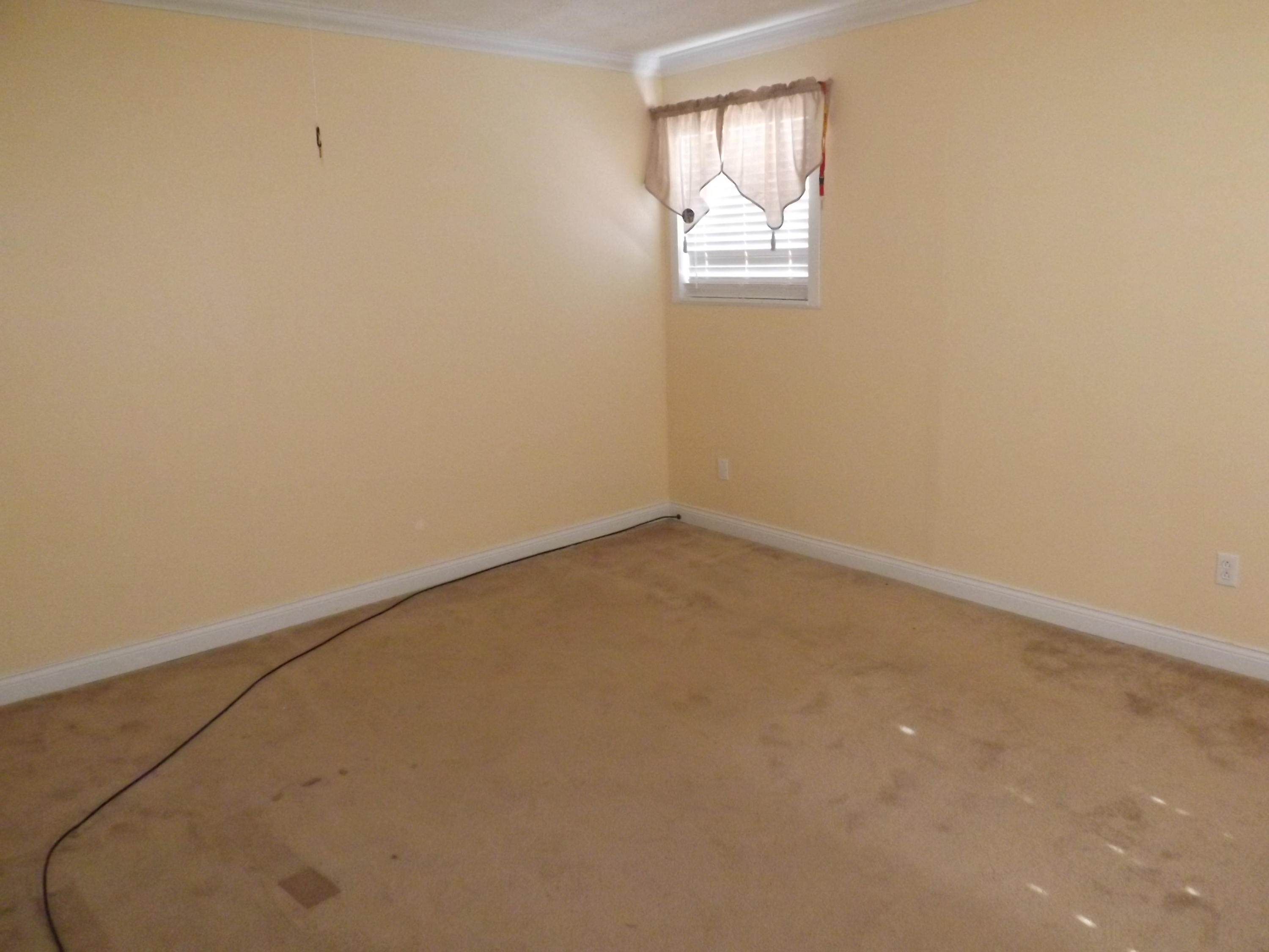328 Parliament Road Harrogate, TN 37752 - Photo 14 of 15 DSCF0554