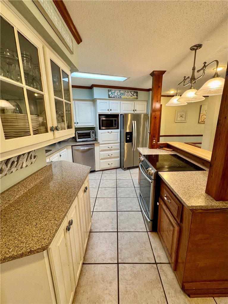 409 Pine Street St. Simons Island, GA 31522 - Photo 24 of 48