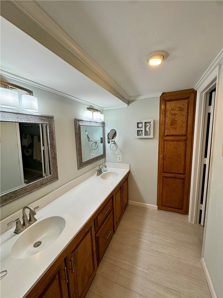 409 Pine Street St. Simons Island, GA 31522 - Photo 36 of 48