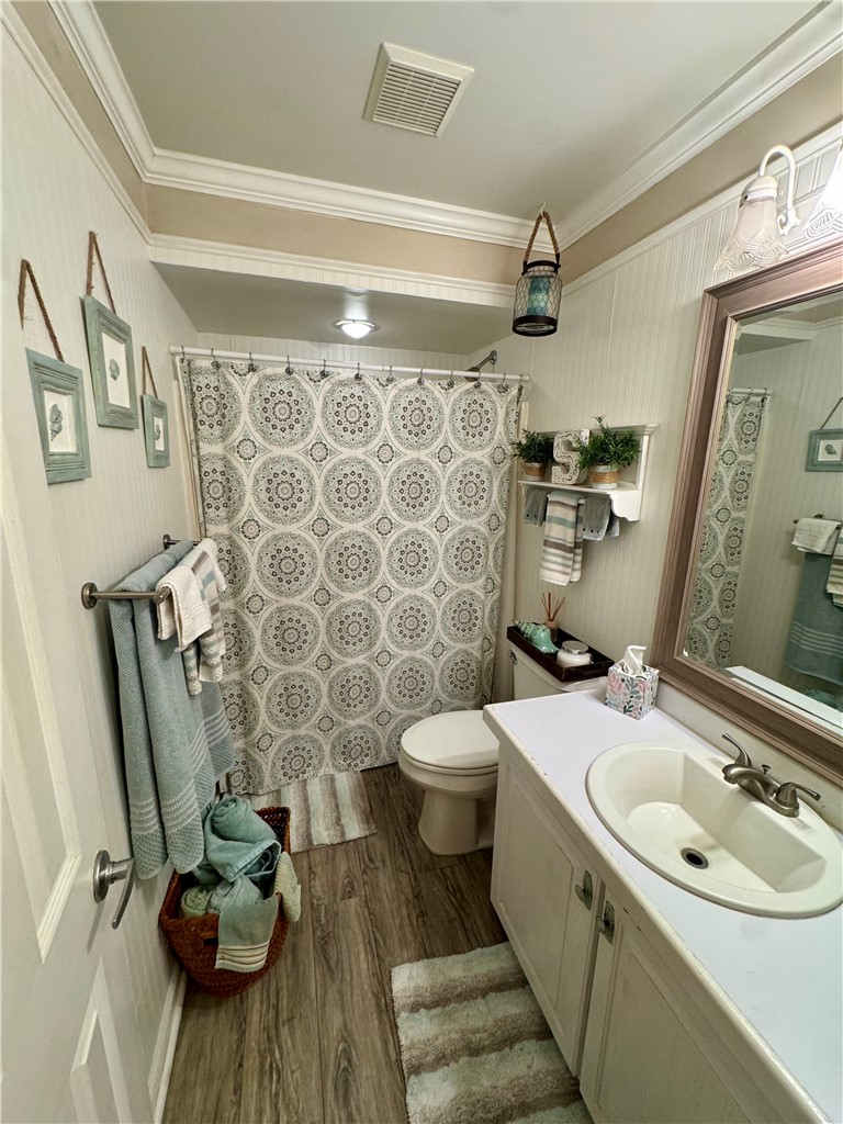 409 Pine Street St. Simons Island, GA 31522 - Photo 40 of 48