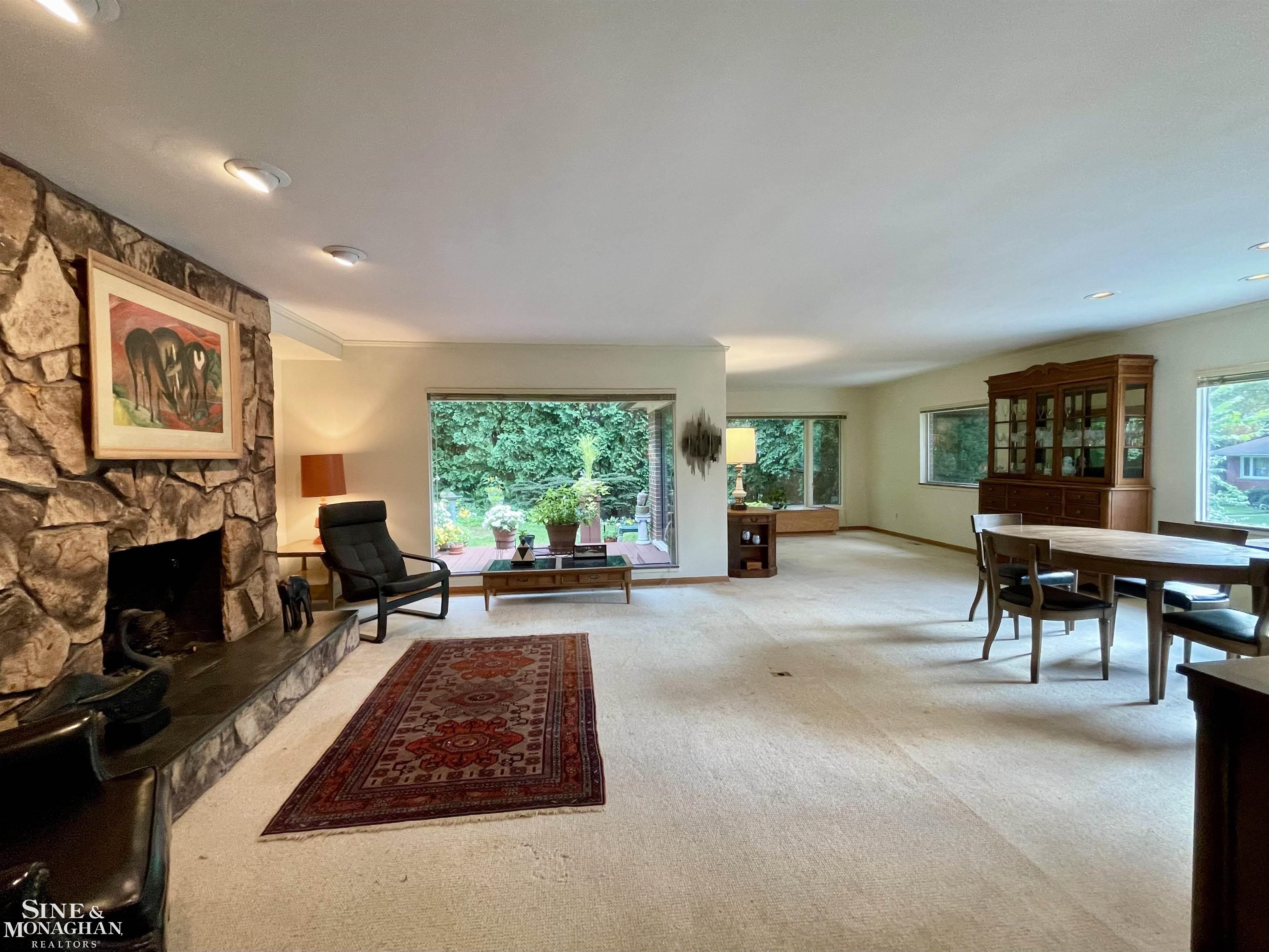 245 Stephens Road Grosse Pointe Farms, MI 48236 - Photo 6 of 40
