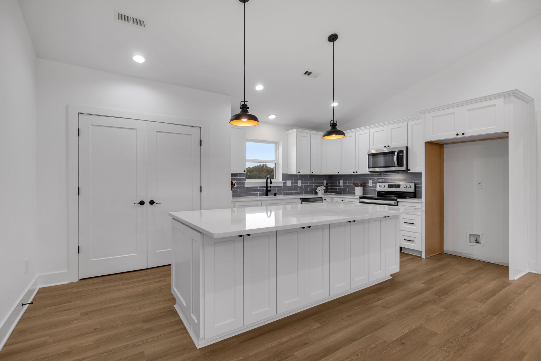 313 Dugout Road Summertown, TN 38483 - Photo 25 of 58 Gallery Image 25
