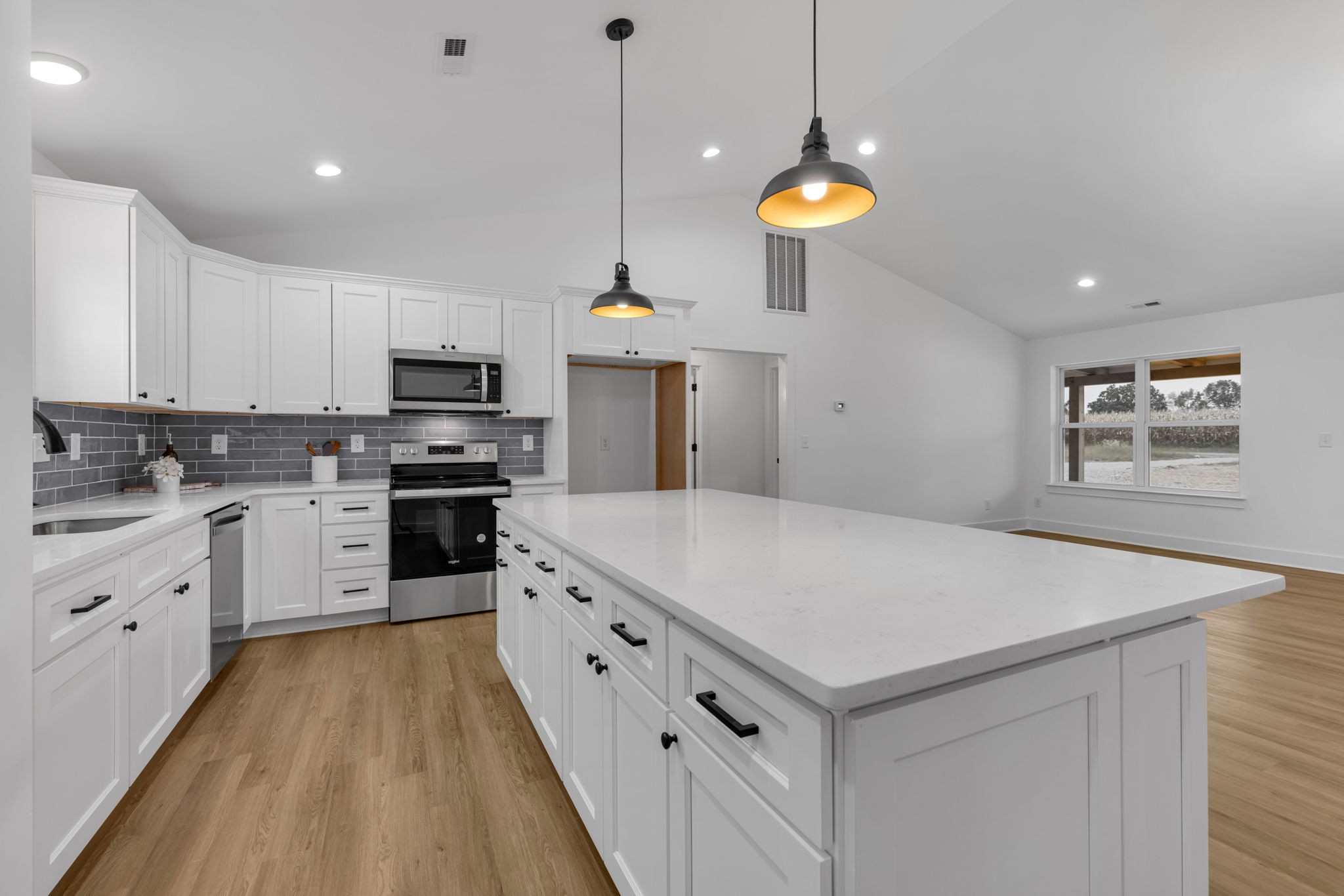 313 Dugout Road Summertown, TN 38483 - Photo 30 of 58 Gallery Image 30
