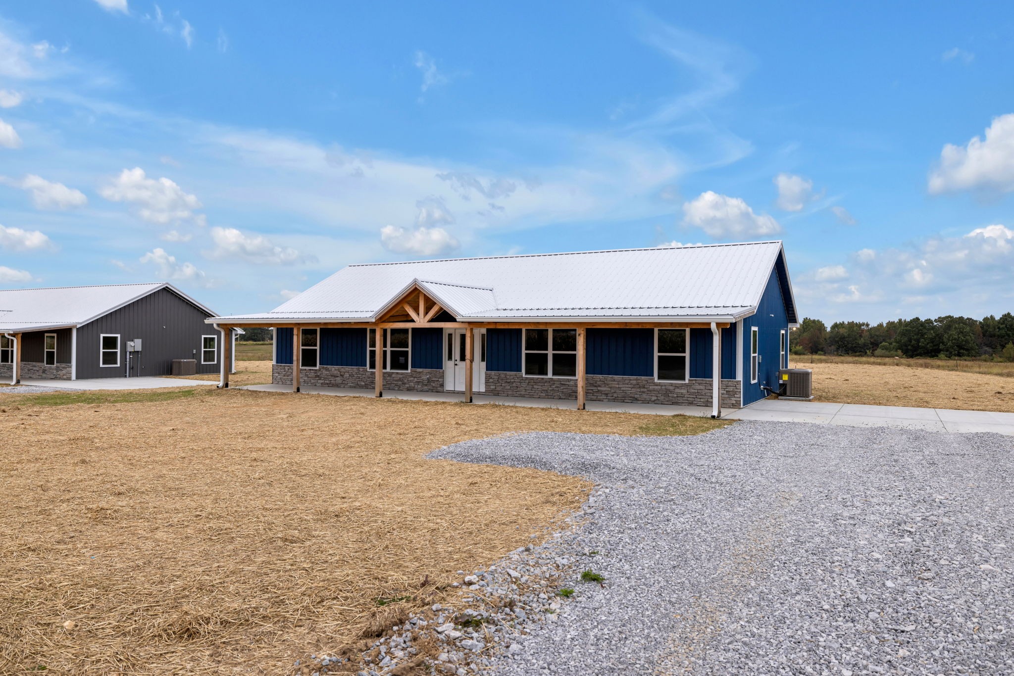313 Dugout Road Summertown, TN 38483 - Photo 5 of 58 Gallery Image 5
