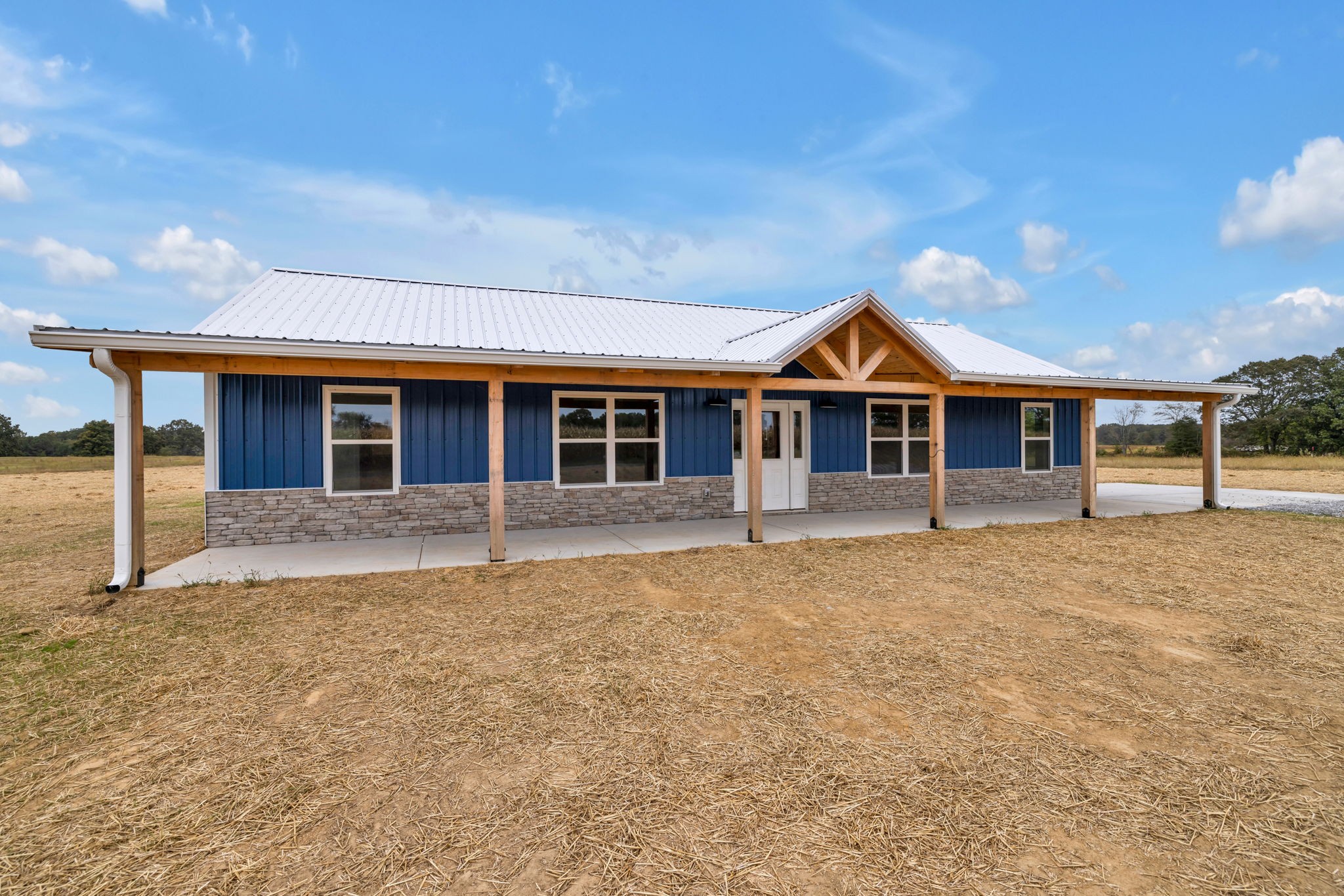313 Dugout Road Summertown, TN 38483 - Photo 8 of 58 Gallery Image 8