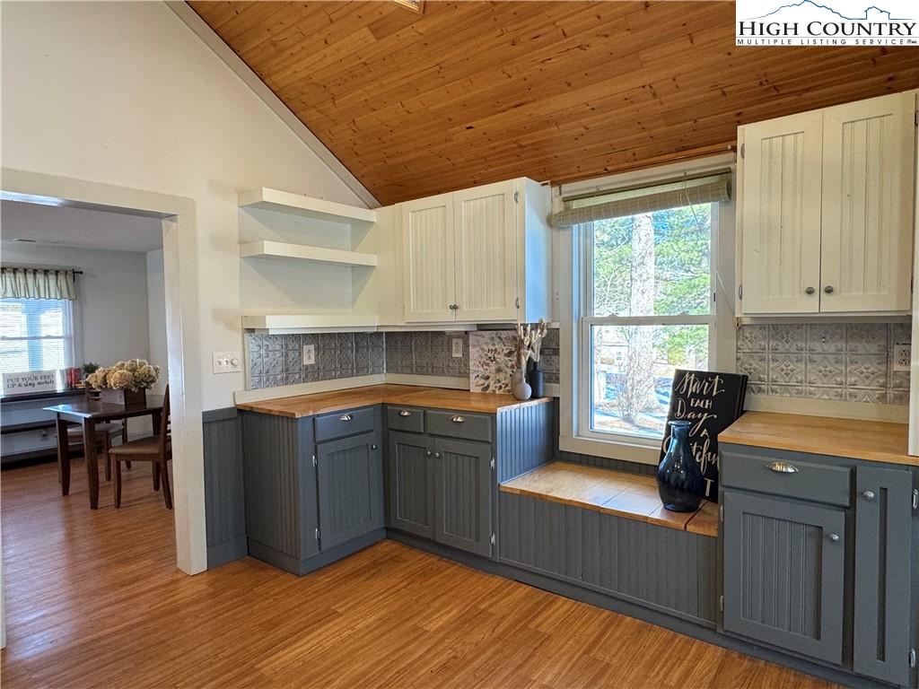 365 Vestal Road Sparta, NC 28675 - Photo 12 of 39 Gallery Image 12