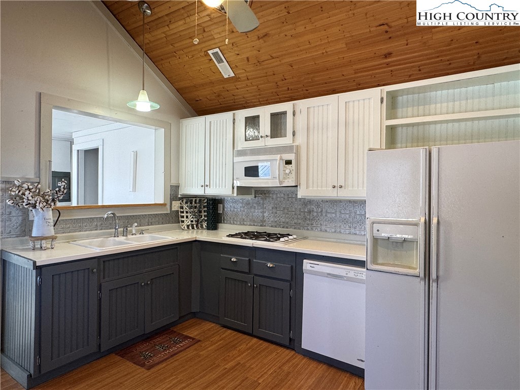 365 Vestal Road Sparta, NC 28675 - Photo 13 of 39 Gallery Image 13