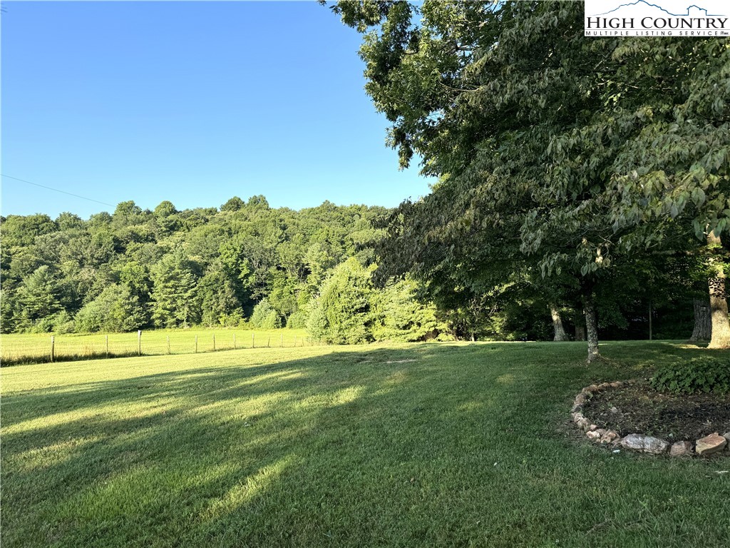 365 Vestal Road Sparta, NC 28675 - Photo 31 of 39 Gallery Image 31