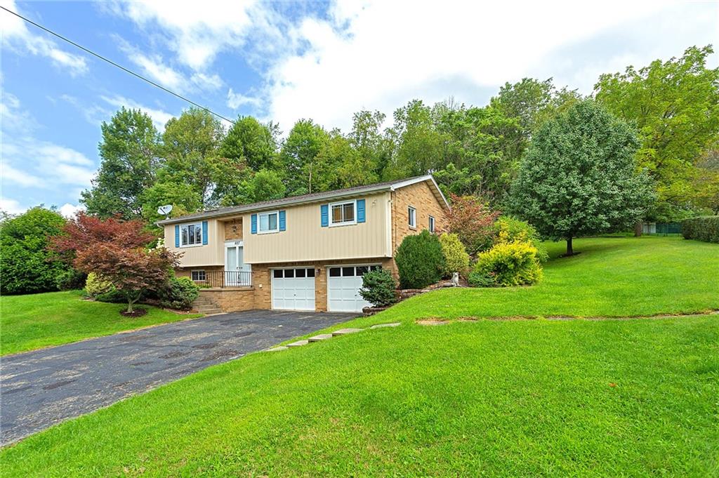 627 New Texas Road Pittsburgh, PA 15239 - Photo 3 of 25 Gallery Image 3