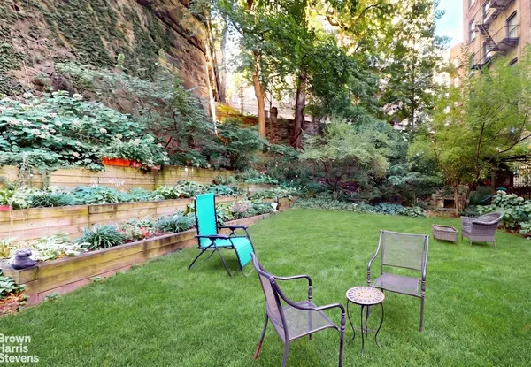 $249,500 | 875 West 181st Street, Unit 2H | Hudson Heights