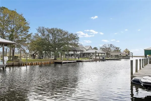 $345,000 | 58536 Lake Road, Lacombe, LA 70445