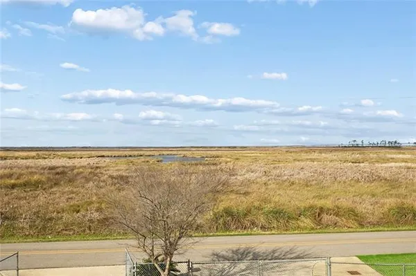 $345,000 | 58536 Lake Road, Lacombe, LA 70445