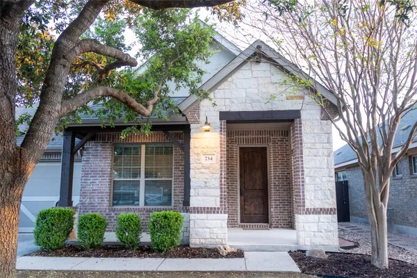 $374,900 | 734 Oyster Creek, Buda, TX 78610