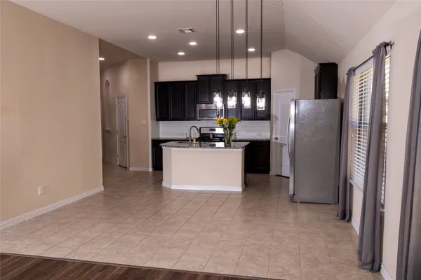 $374,900 | 734 Oyster Creek, Buda, TX 78610